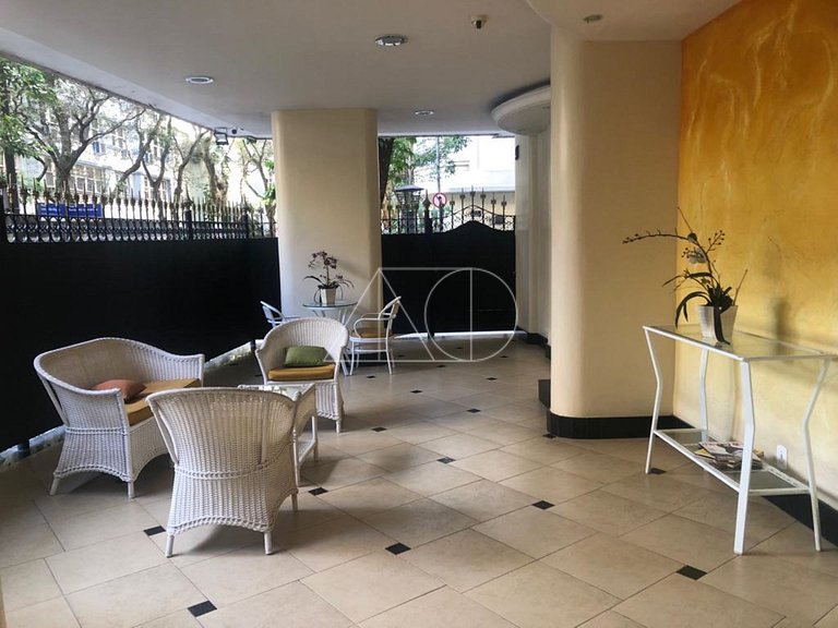 Epicentro de Copacabana, 300 m da praia, posto 4